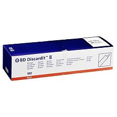 Купить Шприц 2-х компонентный BD Discardit II 22G 1 1/2 (0,7мм х 40мм) 5 мл 100 шт цена